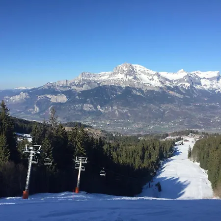 Luxury 2 Bedroom With View Of Mont Blanc 4*